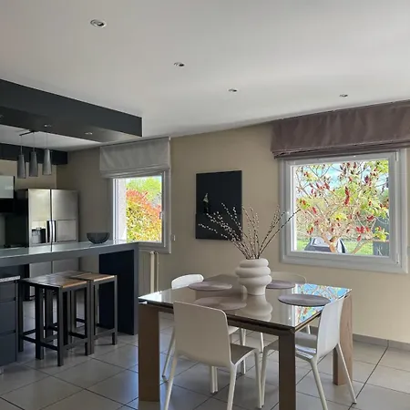 Maison Avec Jardin Proche A75 Et Centre-ville Dom wakacyjny Clermont-Ferrand